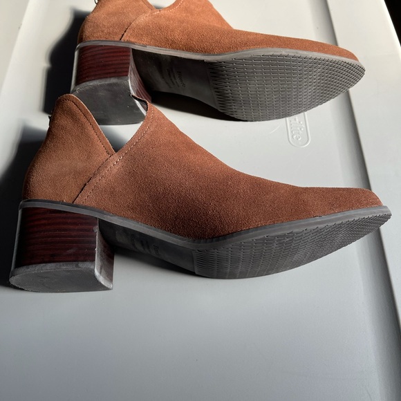Blond Waterproof Suede Booties - Picture 2 of 3
